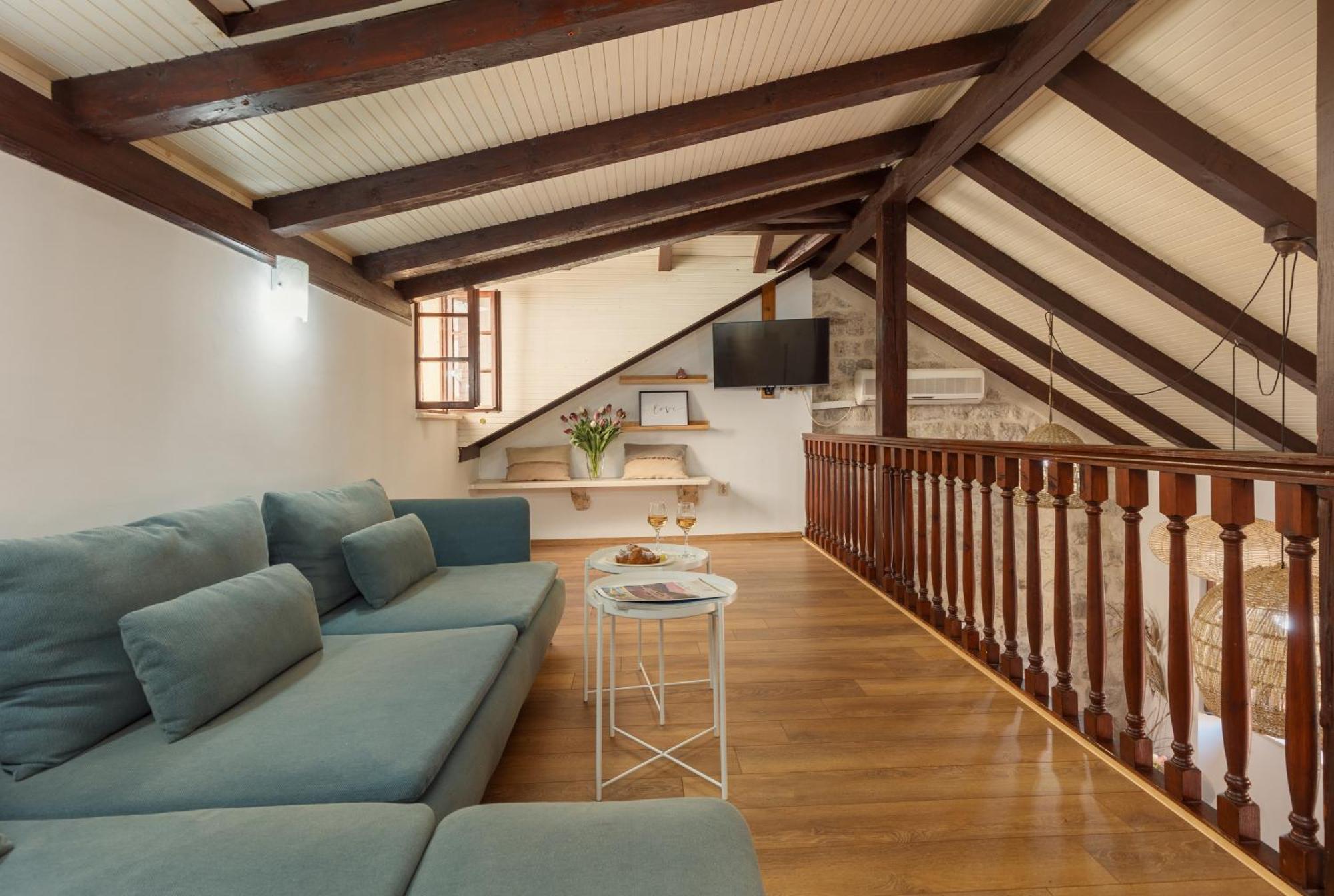 Old Town St Tryphon Apartment 科托尔 外观 照片