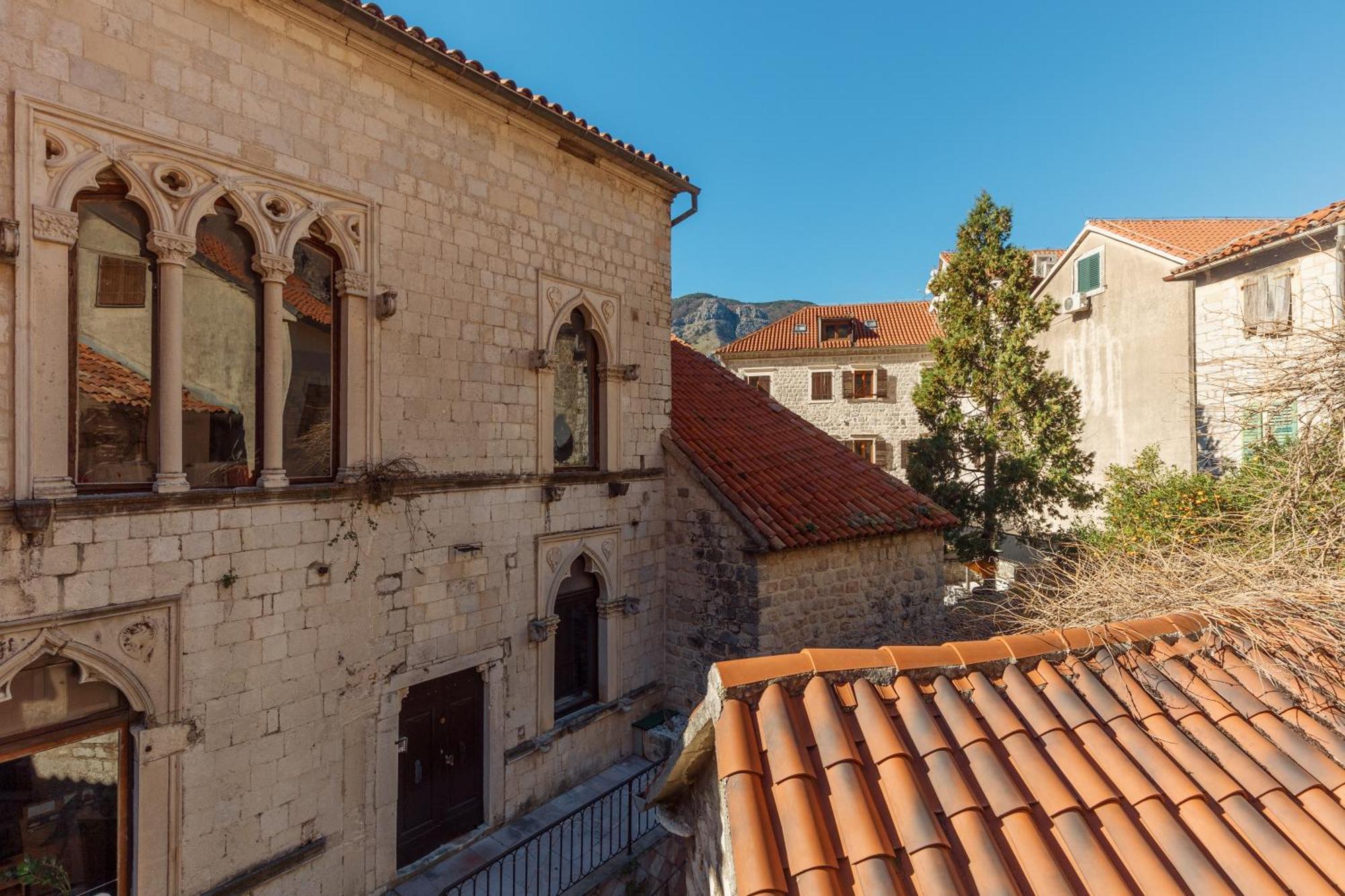 Old Town St Tryphon Apartment 科托尔 外观 照片