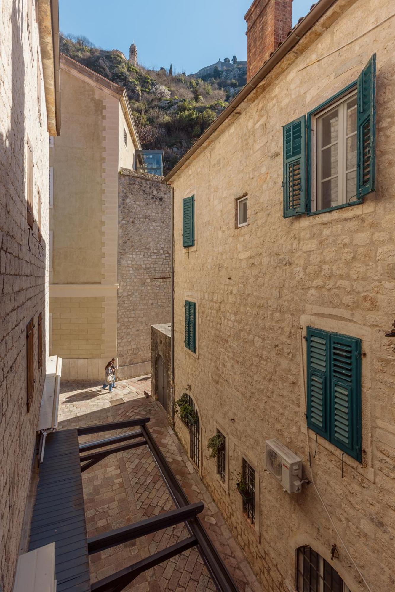 Old Town St Tryphon Apartment 科托尔 外观 照片